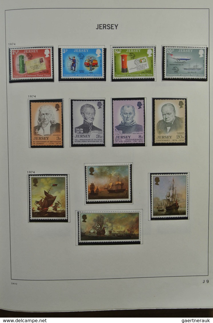 26756 Großbritannien - Kanalinseln: 1969-1992. Mostly MNH collection Channel Islands 1969-1992 in Davo alb