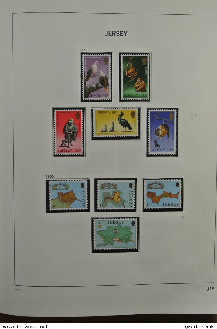 26756 Großbritannien - Kanalinseln: 1969-1992. Mostly MNH collection Channel Islands 1969-1992 in Davo alb