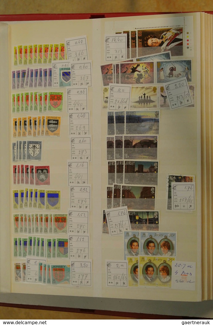 26771 Großbritannien - Jersey: 1969/2004: Wonderful mint never hinged lot/stock, mainly complete sets, she