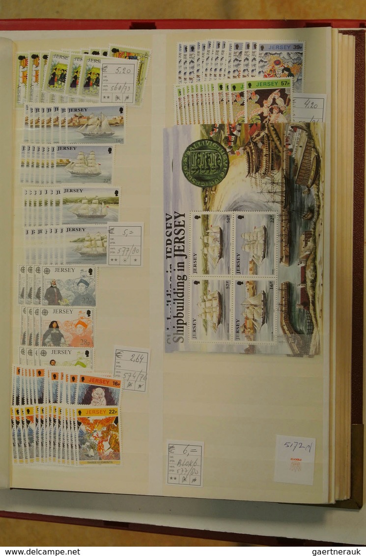 26771 Großbritannien - Jersey: 1969/2004: Wonderful mint never hinged lot/stock, mainly complete sets, she