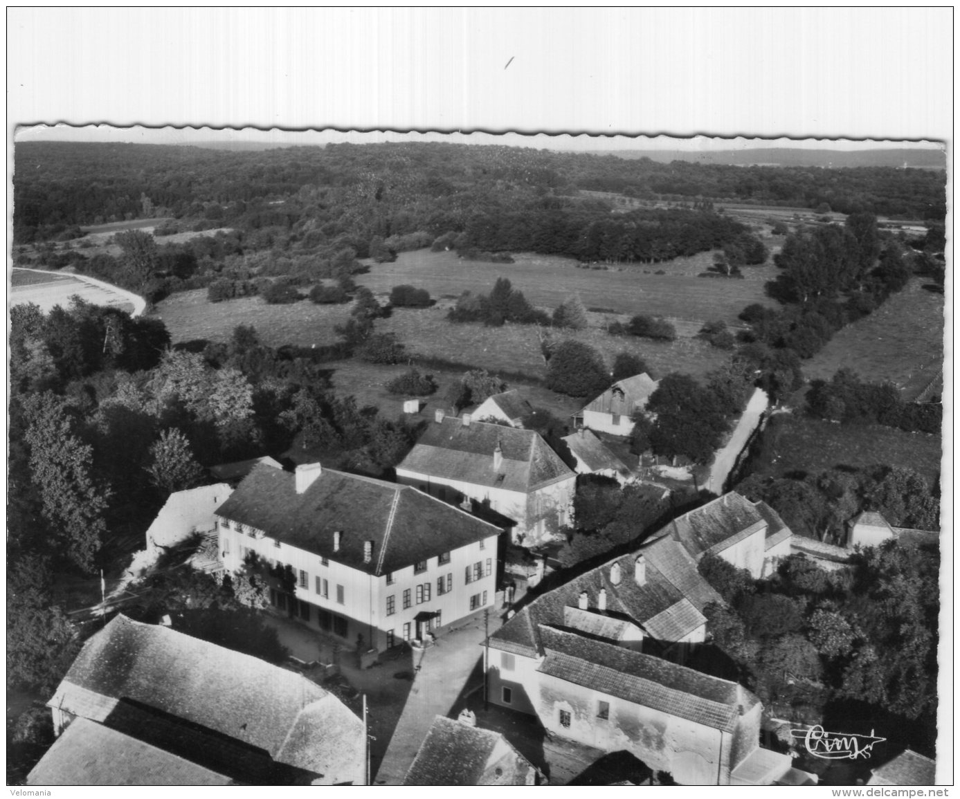 V14044 Cpsm 70 Tromaray - Vue Aérienne, Le Château - Autres & Non Classés