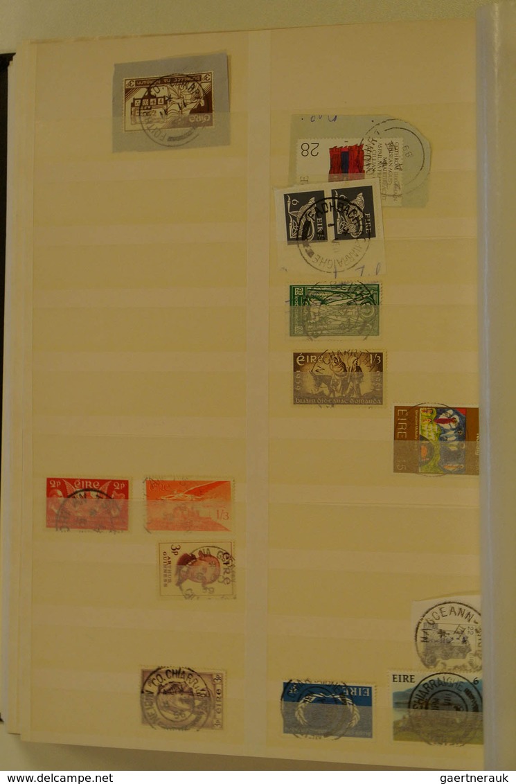 26859 Irland - Stempel: Cancel collection of Ireland from ca. 1922 in 3 fat stockbooks with some literatur