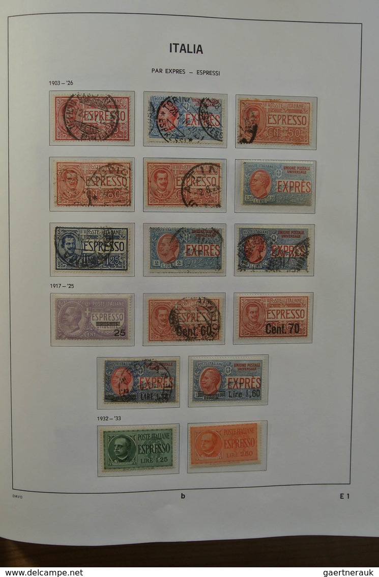 26928 Italien: 1861-1975. MNH, mint hinged and used collection Italy 1861-1975 in 2 Davo cristal albums an