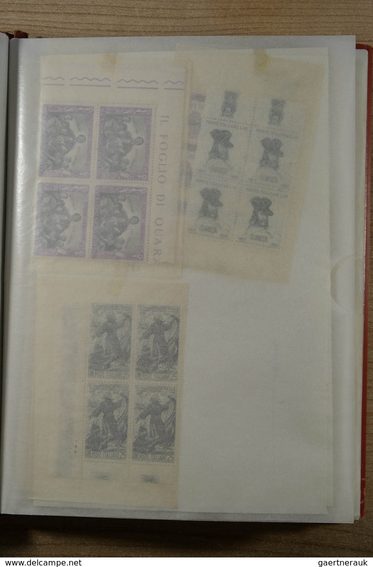 26947 Italien: 1863/1980: Wonderful and very unusual mint never hinged collection in blocs of 4, form the