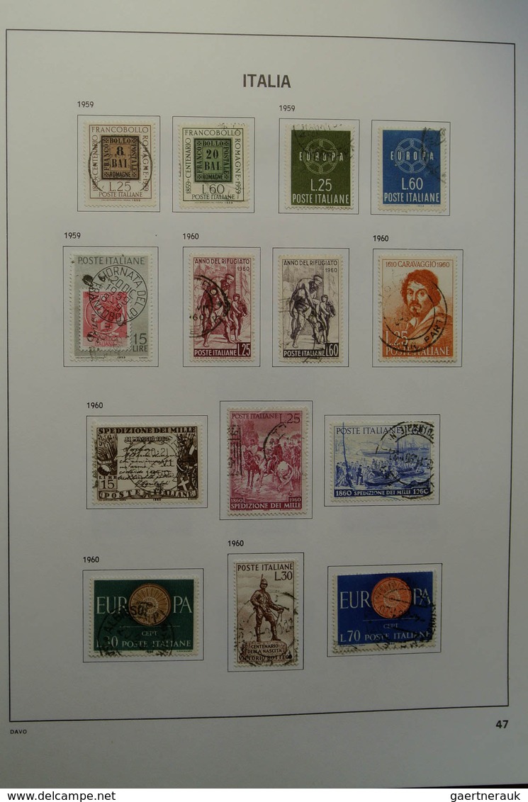 26951 Italien: 1863-2004. Nicely filled, mostly used collection Italy 1863-2004 in 2 Davo albums. Collecti