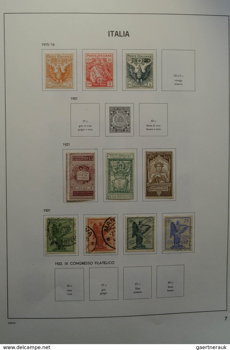 26951 Italien: 1863-2004. Nicely filled, mostly used collection Italy 1863-2004 in 2 Davo albums. Collecti