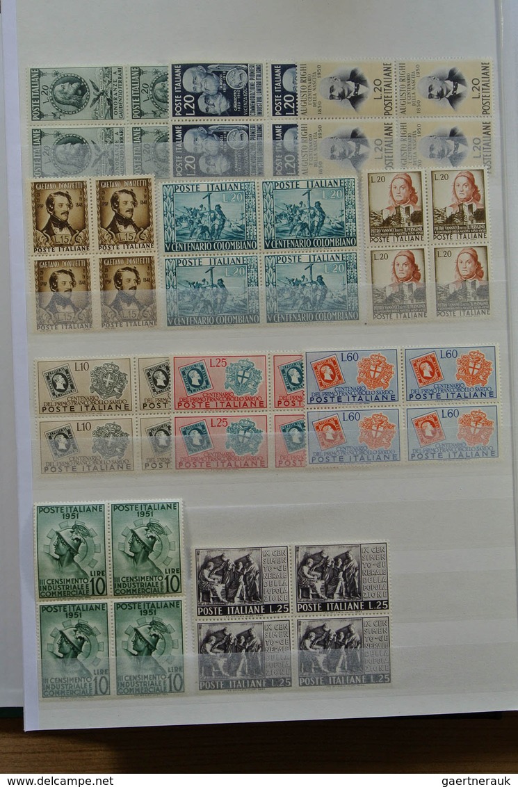 26986 Italien: 1926-1979. Wonderful Mint Never Hinged Collection, In Beautiful Condition, All Collected In - Marcophilie