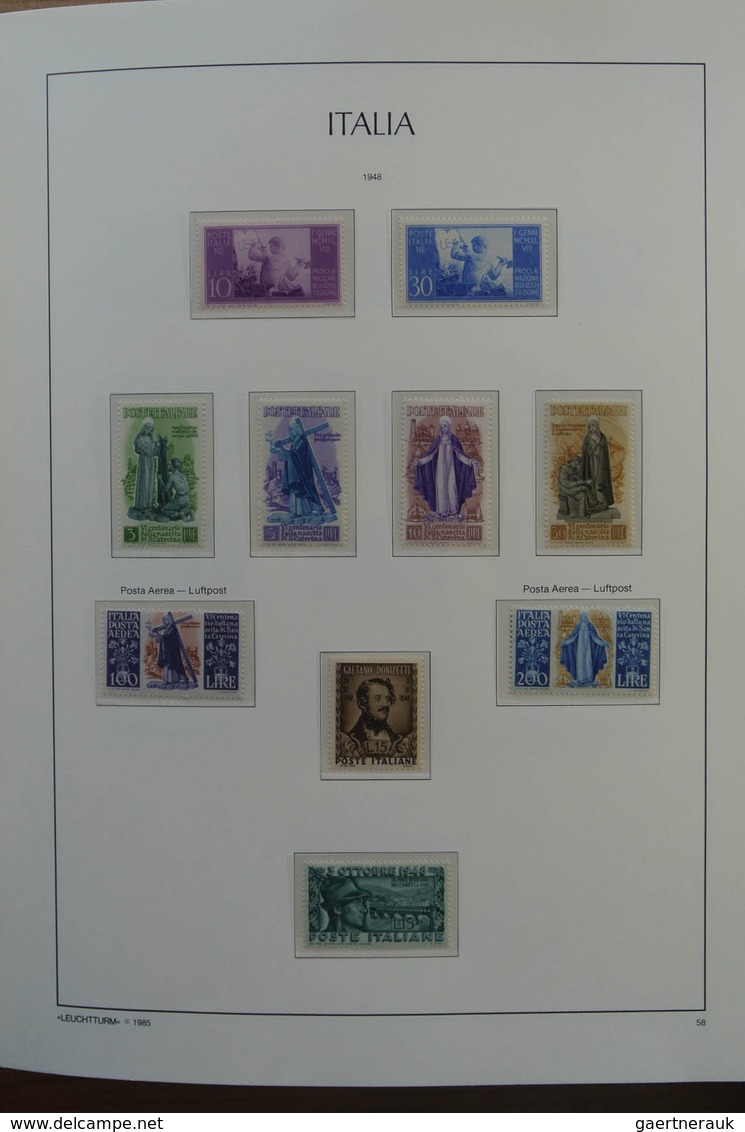 27005 Italien: 1945-1999. Almost complete, mostly MNH (few older stamps hinged) collection Italy 1945-1999