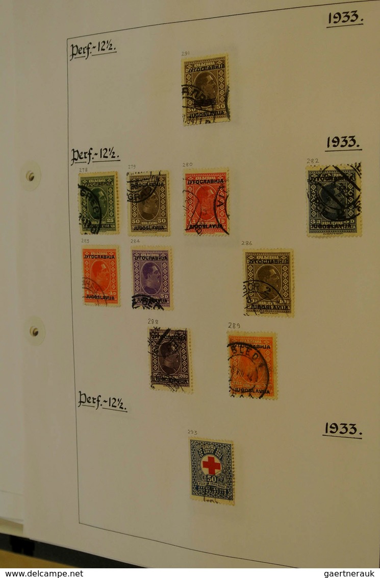 27056 Jugoslawien: 1918/80: MNH, mint hinged and used collection Yugoslavia 1918-1980 on blanc pages in or