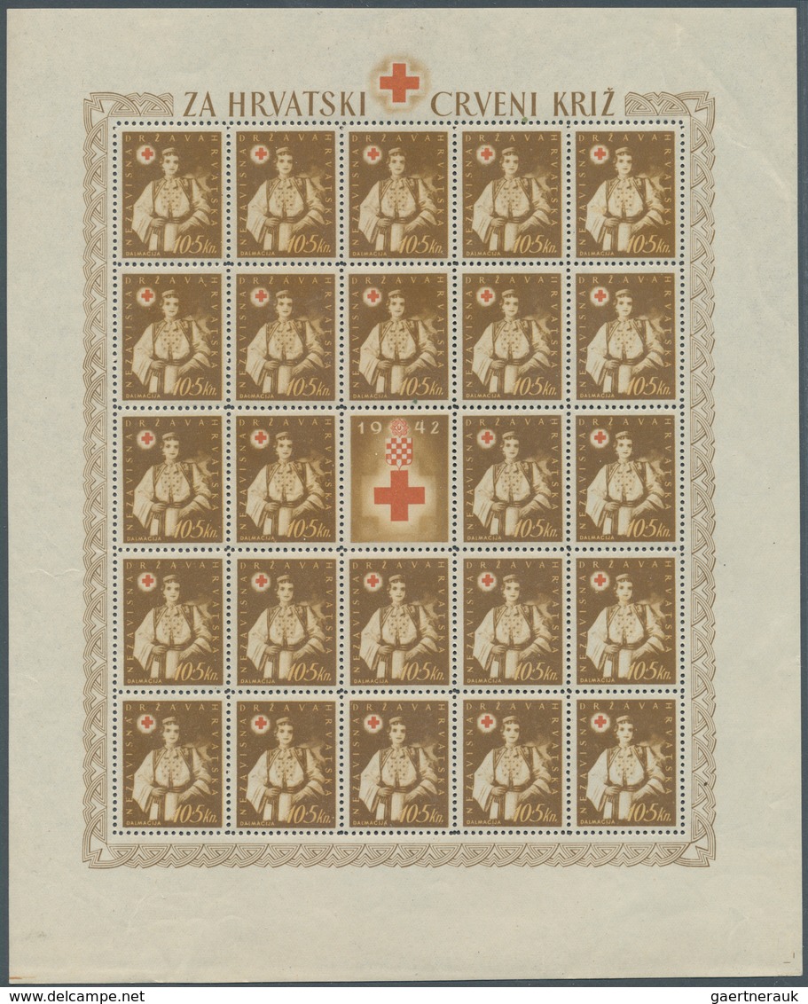 27139 Kroatien: 1941/1945, Mint Collection Of 44 Different Mini Sheets, Slightly Varied Condition, Only Co - Croatie