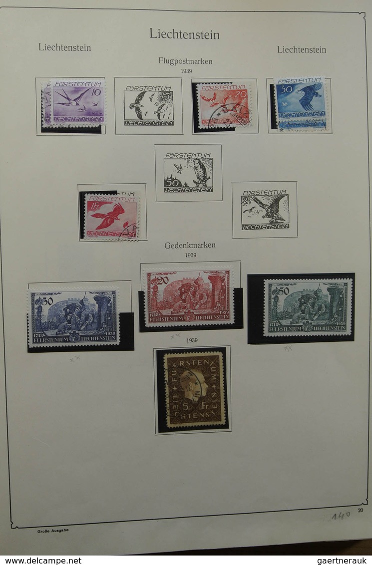 27182 Liechtenstein: 1912-1992. Well filled, partly double collection Liechtenstein 1912-1992 in 2 albums