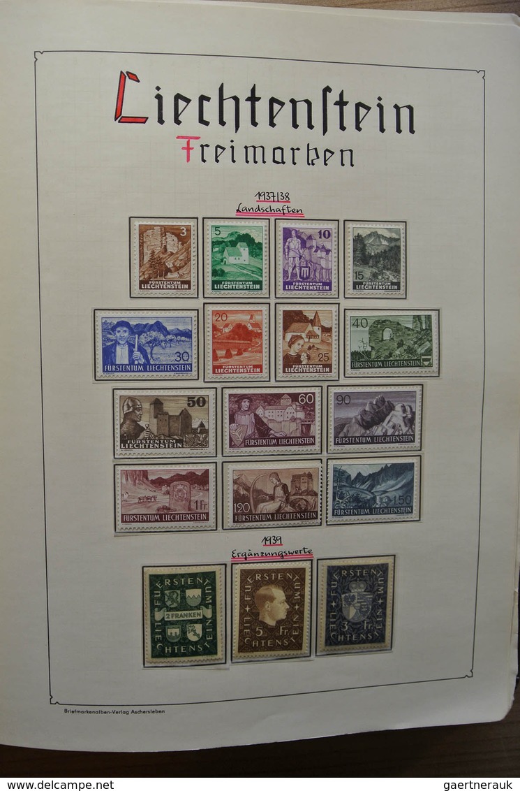 27199 Liechtenstein: 1917-1988. Well Filled, MNH And Mint Hinged Collection Liechtenstein 1917-1988 In Bla - Lettres & Documents