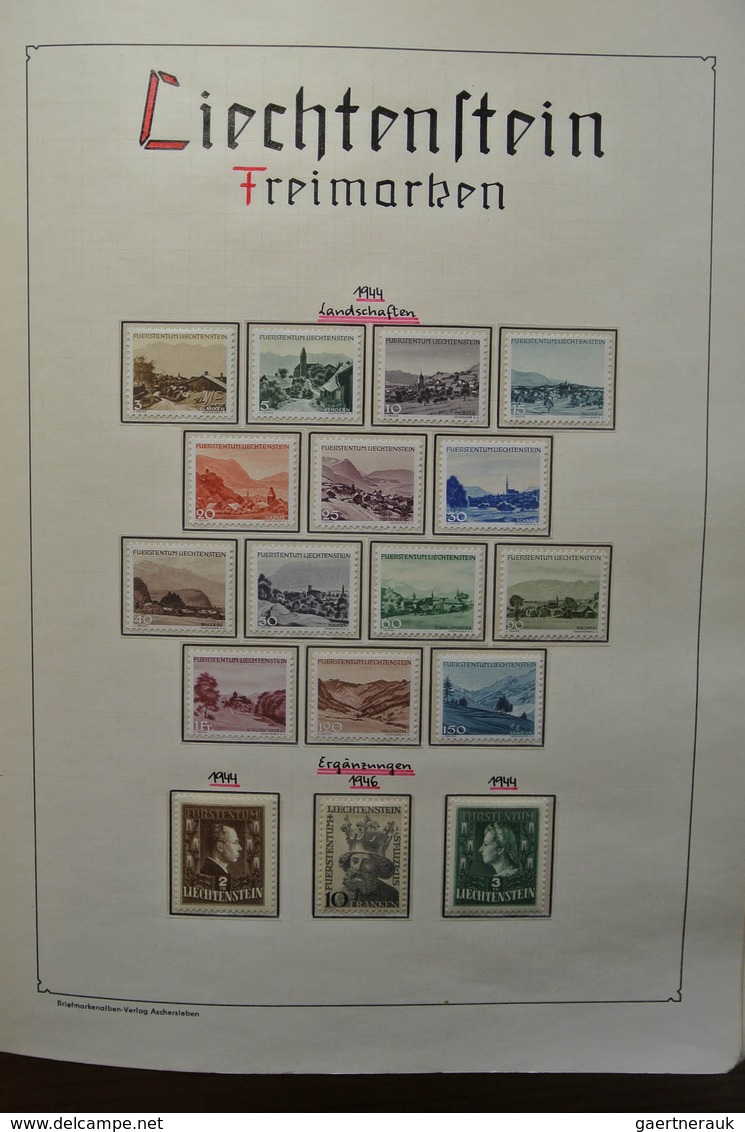 27199 Liechtenstein: 1917-1988. Well filled, MNH and mint hinged collection Liechtenstein 1917-1988 in bla