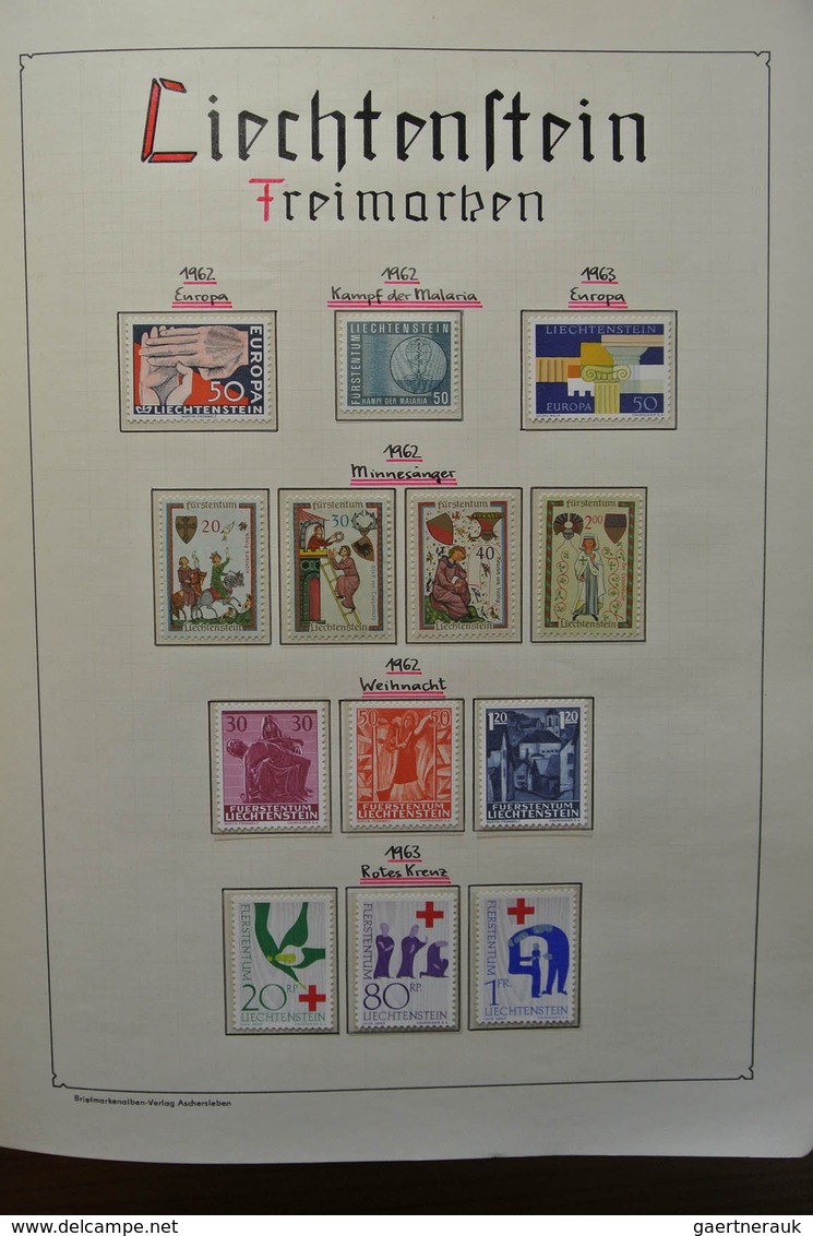 27199 Liechtenstein: 1917-1988. Well filled, MNH and mint hinged collection Liechtenstein 1917-1988 in bla