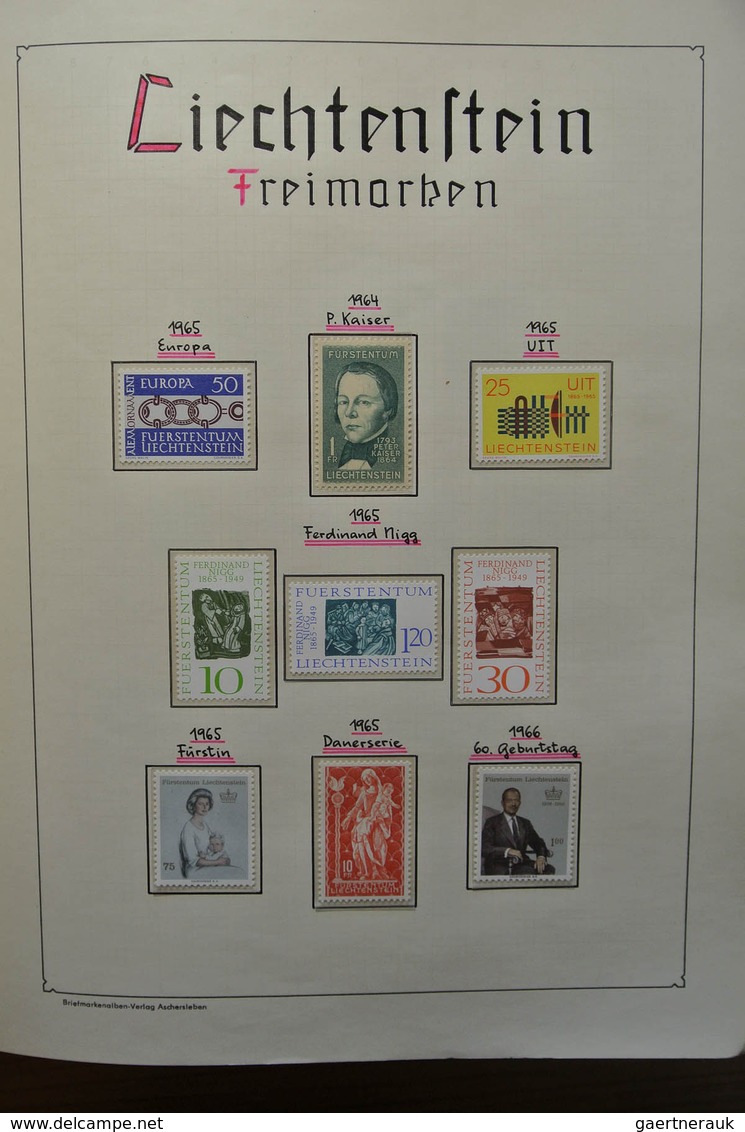 27199 Liechtenstein: 1917-1988. Well filled, MNH and mint hinged collection Liechtenstein 1917-1988 in bla