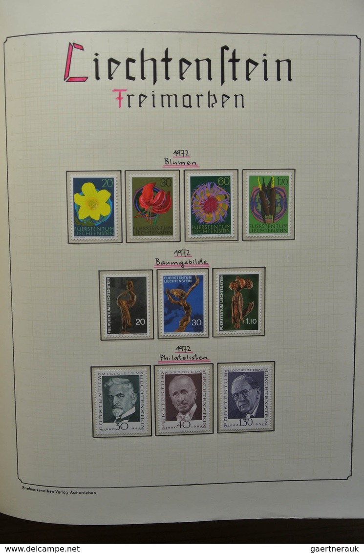 27199 Liechtenstein: 1917-1988. Well filled, MNH and mint hinged collection Liechtenstein 1917-1988 in bla