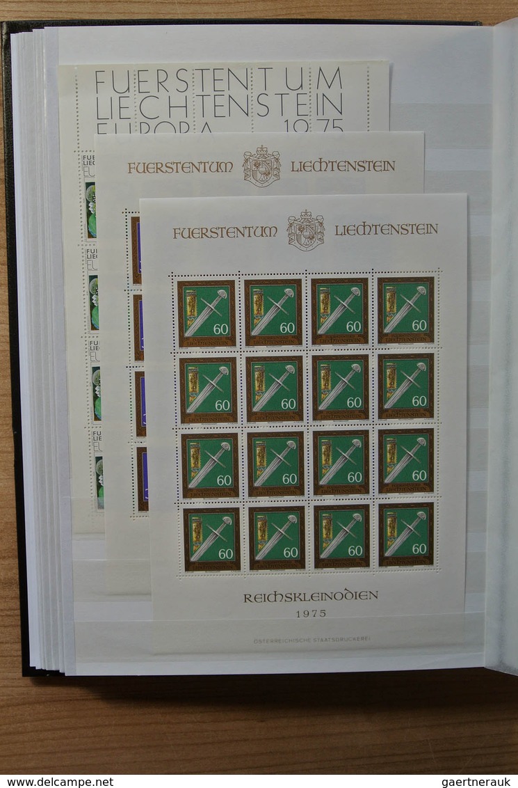 27226 Liechtenstein: 1970-1982. Collection MNH And Canceled Sheetlets Of Liechtenstein Ca. 1970-1982 In 2 - Lettres & Documents