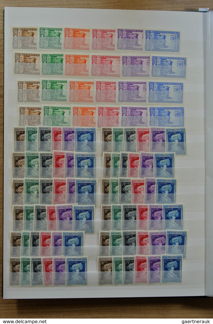 27279 Luxemburg: 1931-1982. Fantastic Mint Never Hinged Lot Better Sets And Sheetlets, Mainly Very Good Co - Sonstige & Ohne Zuordnung