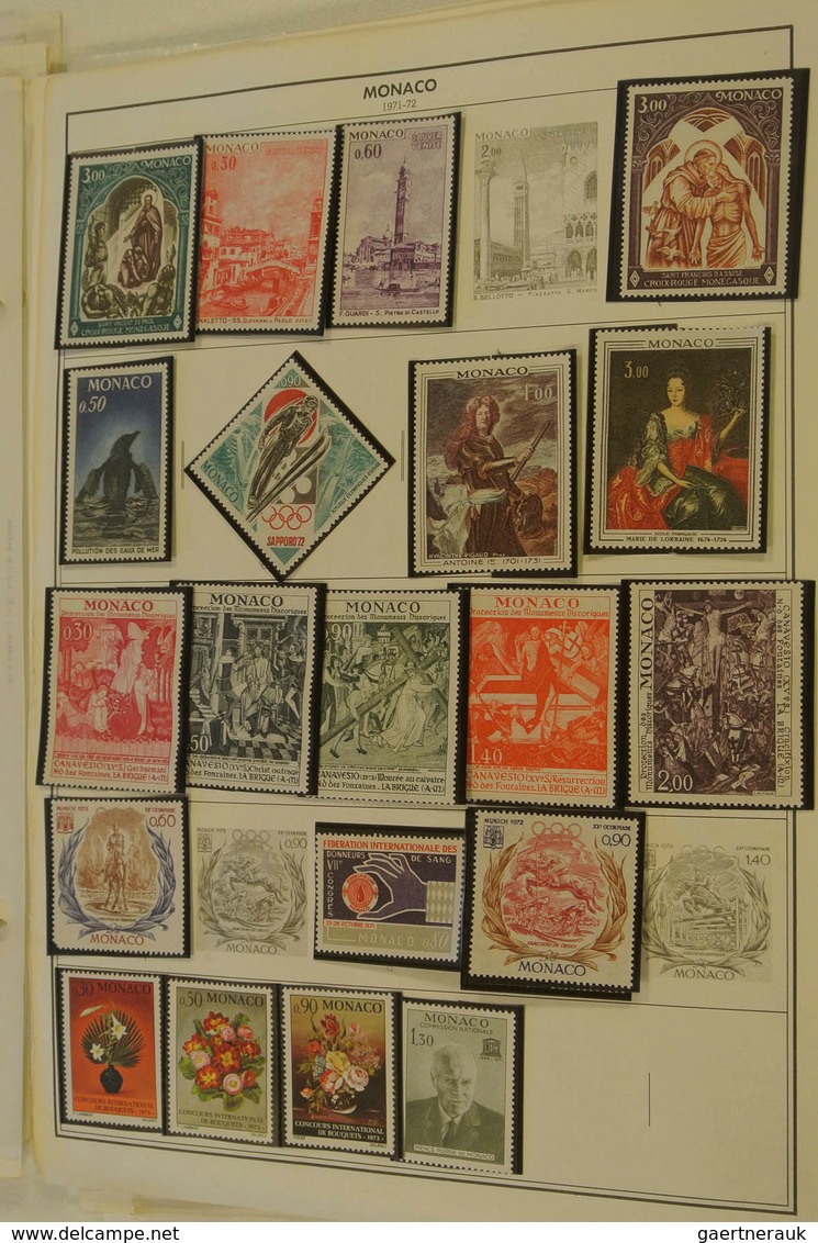 27342 Monaco: 1885/1983_ MNH, mint hinged and used collection Monaco 1885-1983 on albumpages in folder. Me