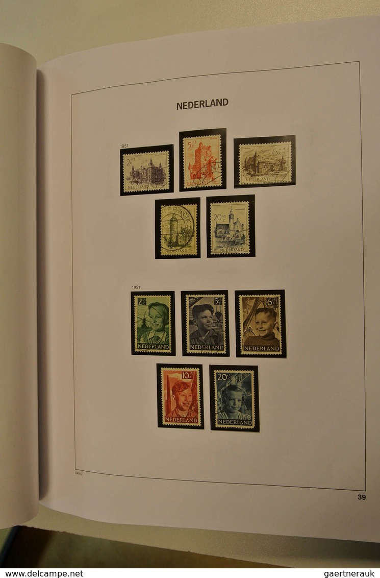 27421 Niederlande: 1852/1999: Well filled, mostly used collection Netherlands 1852-1999 in 2 Davo albums.