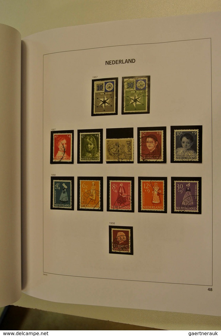 27421 Niederlande: 1852/1999: Well filled, mostly used collection Netherlands 1852-1999 in 2 Davo albums.