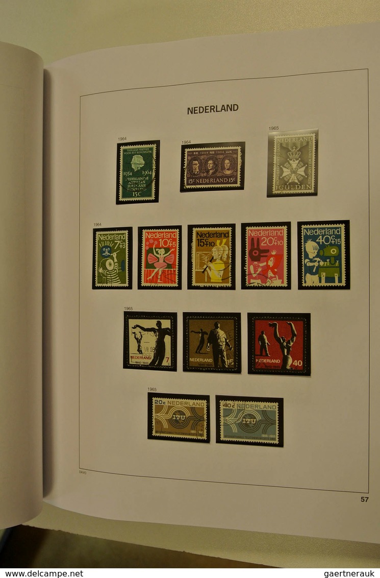 27421 Niederlande: 1852/1999: Well filled, mostly used collection Netherlands 1852-1999 in 2 Davo albums.