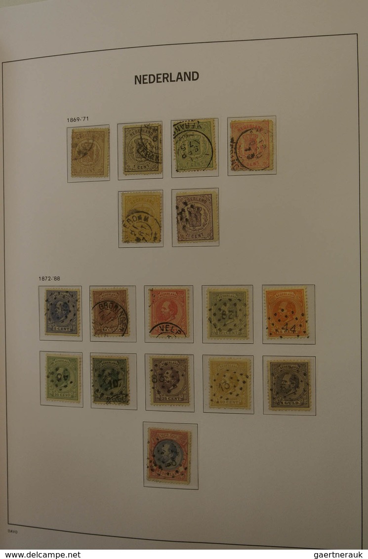 27428 Niederlande: 1852-1977. Well Filled, MNH, Mint Hinged And Used Collection Netherlands 1852-1977 In 2 - Lettres & Documents