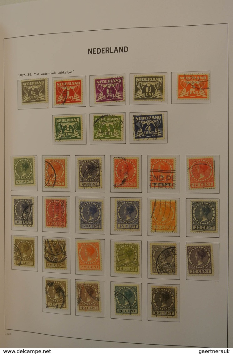 27428 Niederlande: 1852-1977. Well Filled, MNH, Mint Hinged And Used Collection Netherlands 1852-1977 In 2 - Lettres & Documents