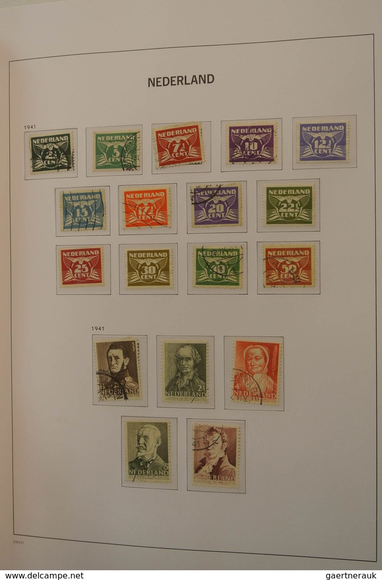 27428 Niederlande: 1852-1977. Well filled, MNH, mint hinged and used collection Netherlands 1852-1977 in 2