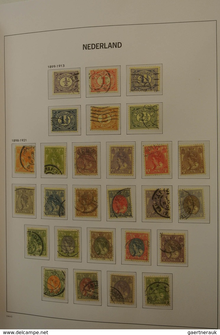 27428 Niederlande: 1852-1977. Well filled, MNH, mint hinged and used collection Netherlands 1852-1977 in 2