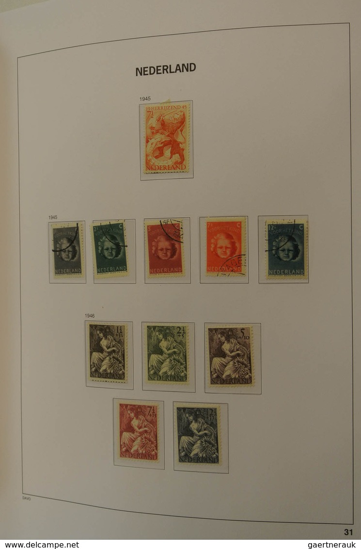 27428 Niederlande: 1852-1977. Well filled, MNH, mint hinged and used collection Netherlands 1852-1977 in 2