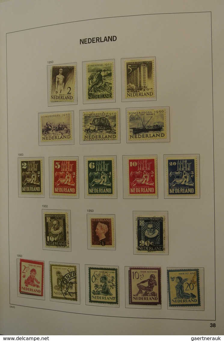 27428 Niederlande: 1852-1977. Well filled, MNH, mint hinged and used collection Netherlands 1852-1977 in 2