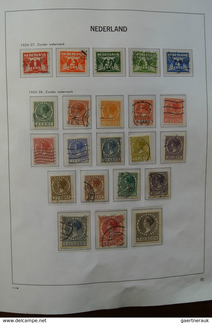 27439 Niederlande: 1852-2009. Well Filled, Almost Only Canceled Collection Netherlands 1852-2009 In 3 Davo - Lettres & Documents