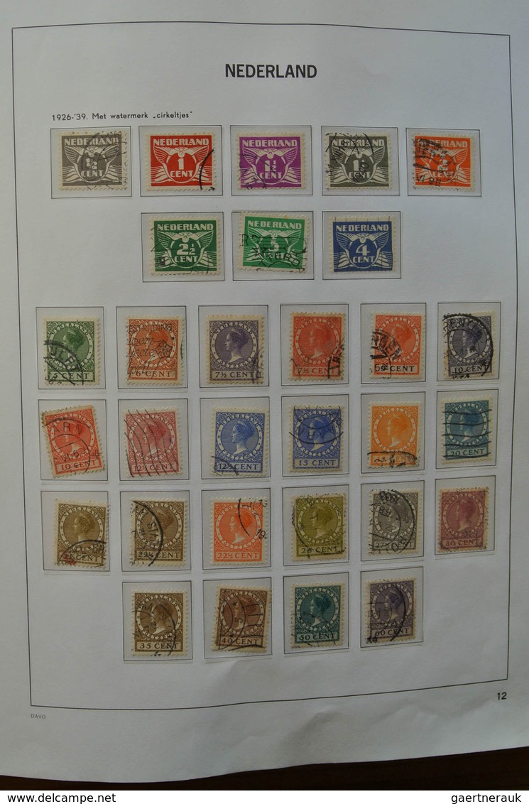 27439 Niederlande: 1852-2009. Well Filled, Almost Only Canceled Collection Netherlands 1852-2009 In 3 Davo - Lettres & Documents