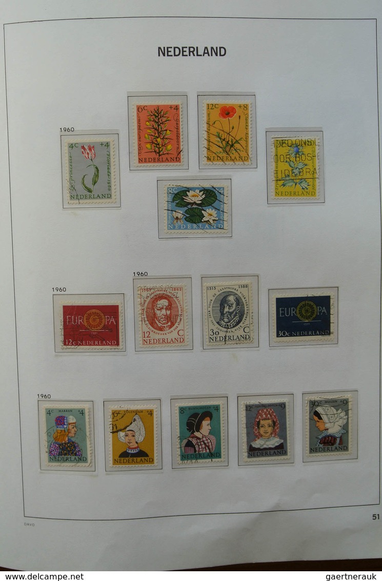 27439 Niederlande: 1852-2009. Well filled, almost only canceled collection Netherlands 1852-2009 in 3 Davo