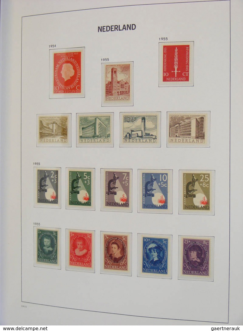 27446 Niederlande: 1869/2003: Mostly MNH and mint hinged collection Netherlands 1869-2003 in 5 Davo luxe a