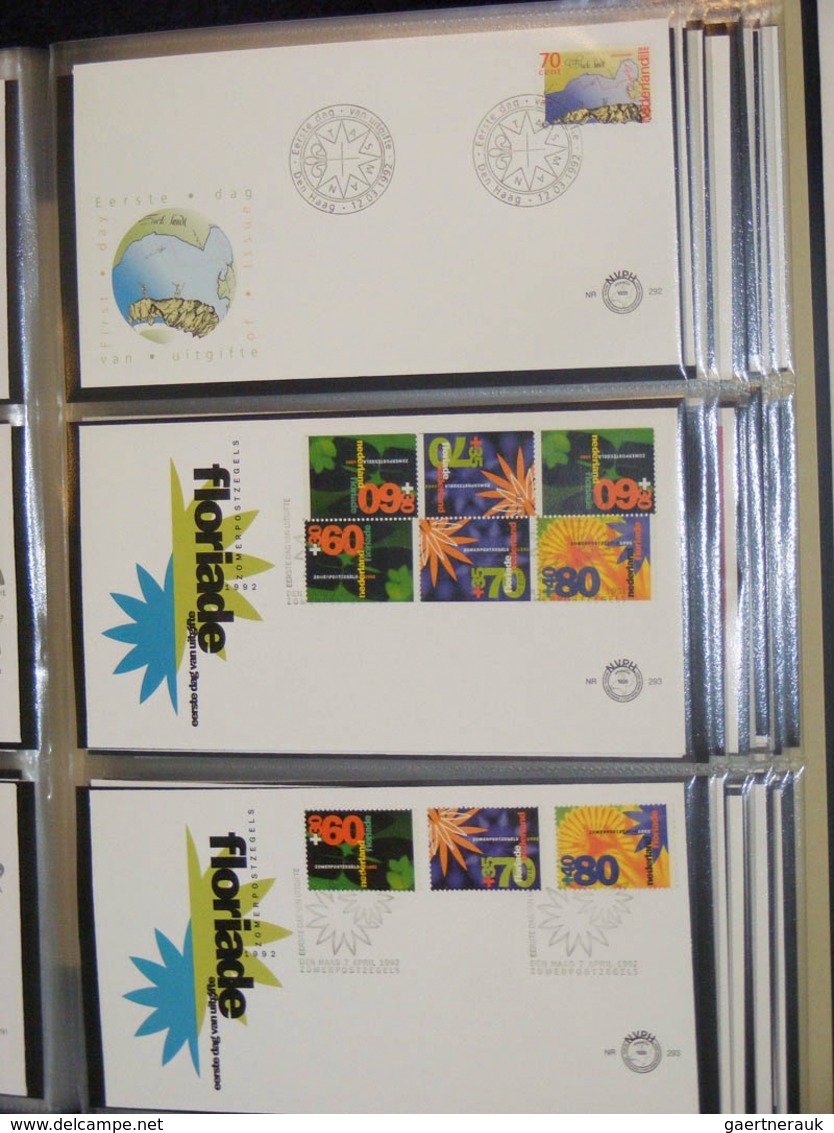 27482 Niederlande: 1977/2003: Netherlands FDC's 1977-2003, (no. 163 until 491), more than 350 pieces. In 3