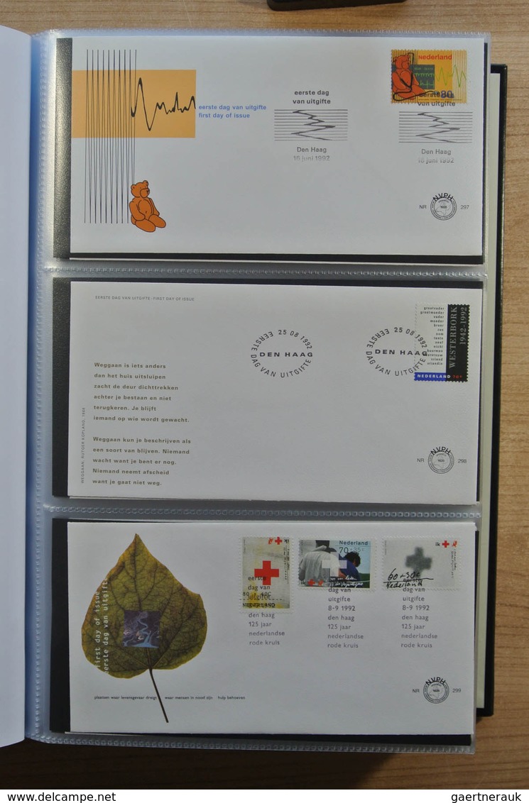 27486 Niederlande: 1992-2011 Complete Collection FDC's Of The Netherlands From No. 297 Till 636 In 2 Davo - Lettres & Documents