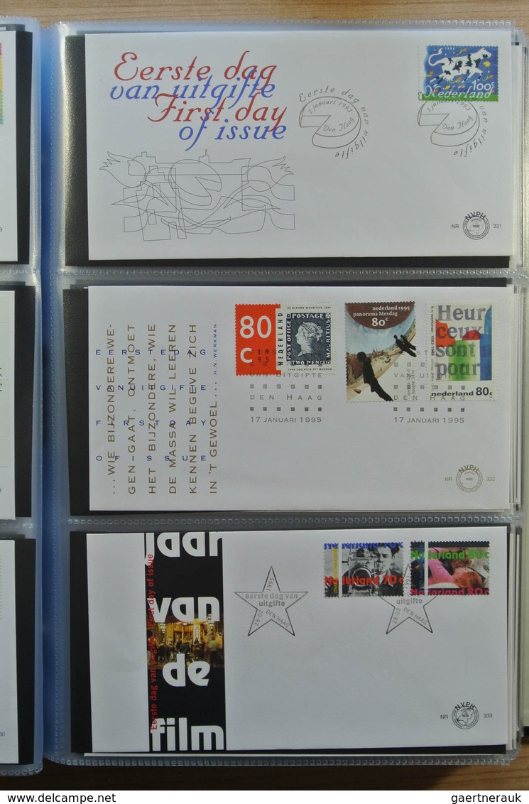 27486 Niederlande: 1992-2011 Complete collection FDC's of the Netherlands from no. 297 till 636 in 2 Davo