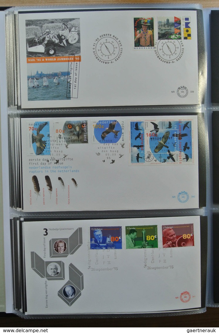 27486 Niederlande: 1992-2011 Complete collection FDC's of the Netherlands from no. 297 till 636 in 2 Davo