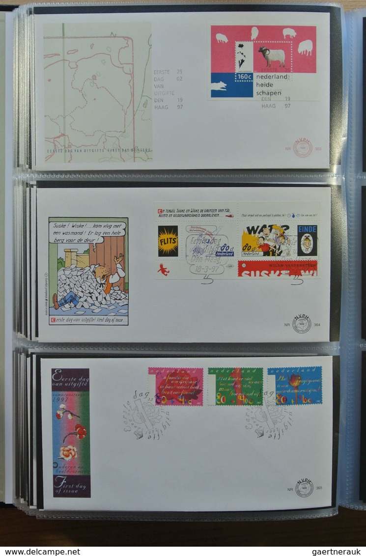 27486 Niederlande: 1992-2011 Complete collection FDC's of the Netherlands from no. 297 till 636 in 2 Davo