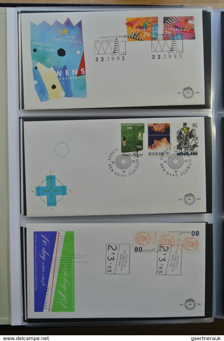 27486 Niederlande: 1992-2011 Complete collection FDC's of the Netherlands from no. 297 till 636 in 2 Davo