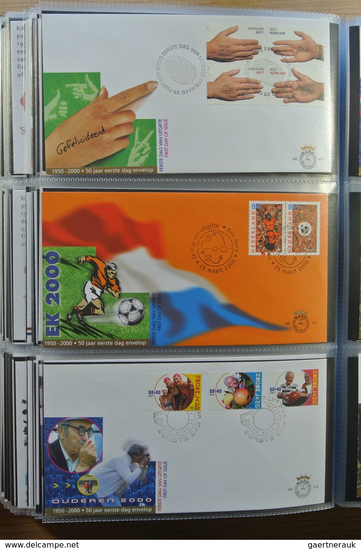 27486 Niederlande: 1992-2011 Complete collection FDC's of the Netherlands from no. 297 till 636 in 2 Davo