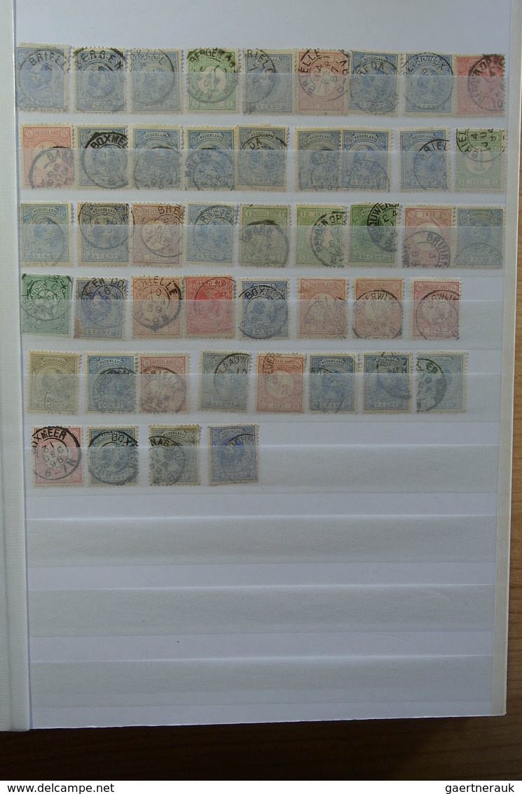 27519 Niederlande - Stempel: Stockbook with over 1200 stamps of the Netherlands with smallround cancels (a