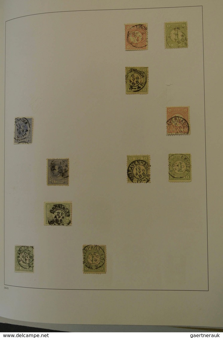 27522 Niederlande - Stempel: Two blanc albums with a collection small round cancels of the Netherlands, co