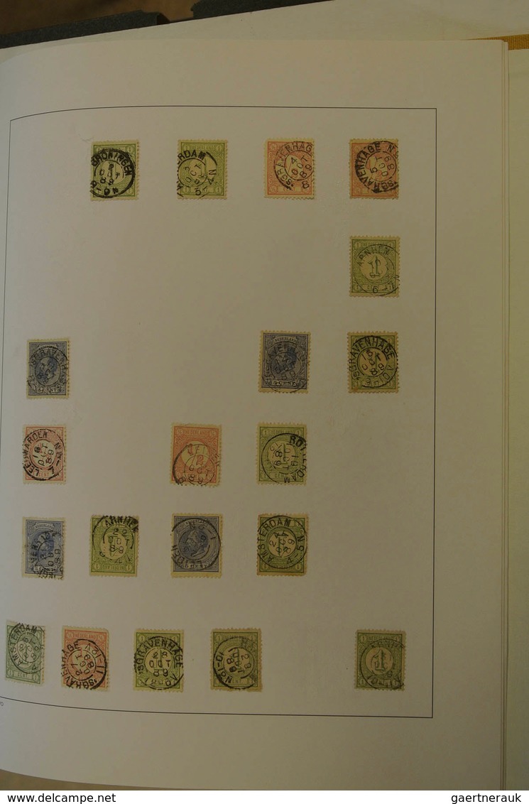 27522 Niederlande - Stempel: Two blanc albums with a collection small round cancels of the Netherlands, co