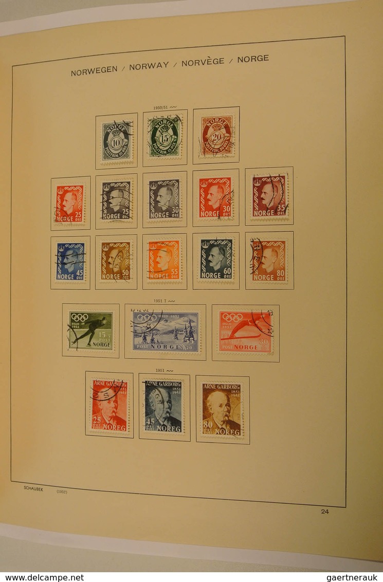 27525 Norwegen: 1856-1995. Well filled, MNH, mint hinged and used collection Norway 1856-1995 in Davo albu