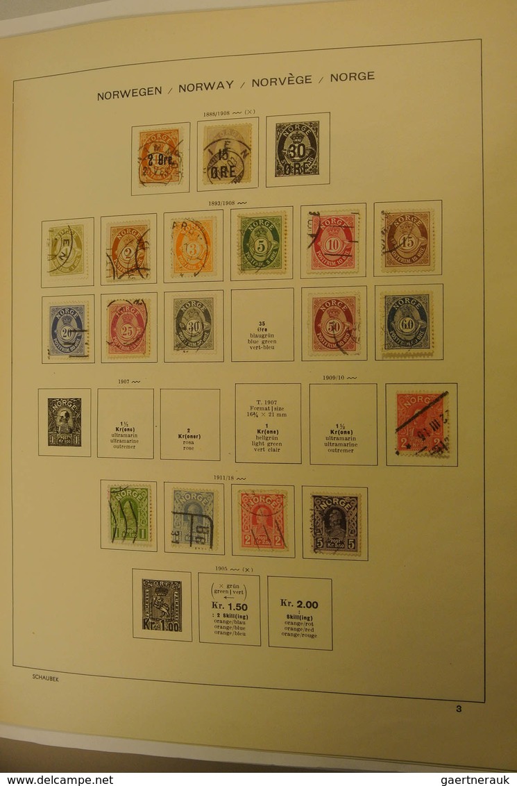 27525 Norwegen: 1856-1995. Well filled, MNH, mint hinged and used collection Norway 1856-1995 in Davo albu