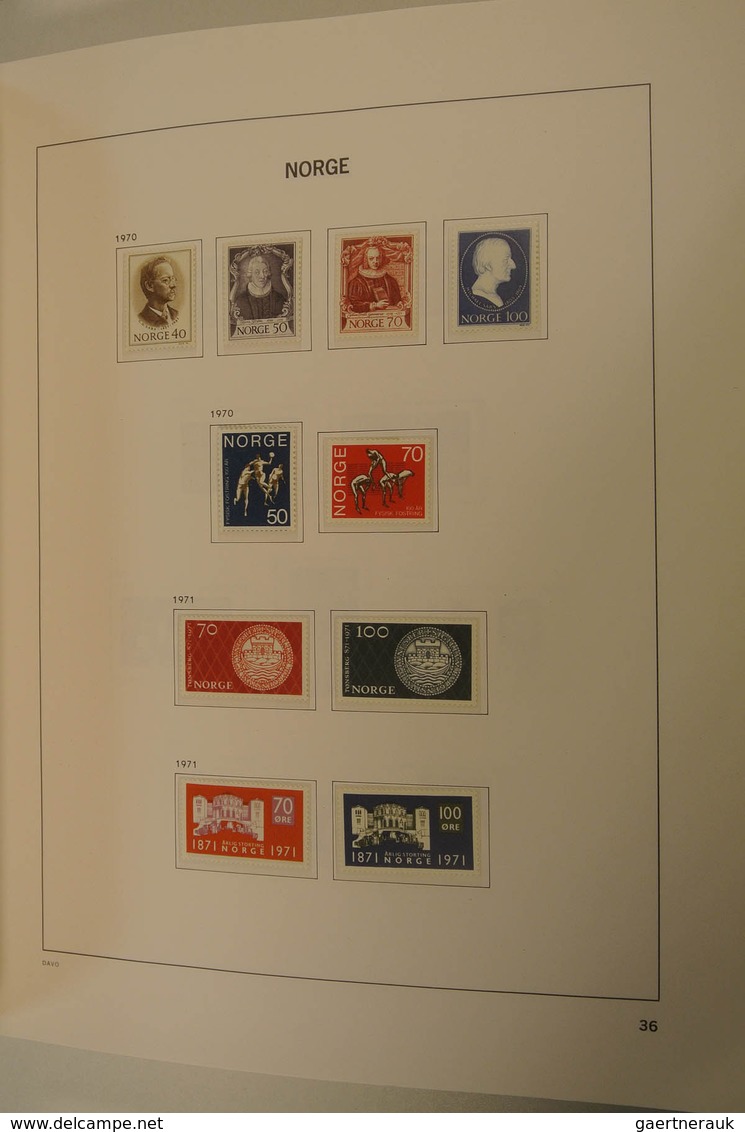 27525 Norwegen: 1856-1995. Well filled, MNH, mint hinged and used collection Norway 1856-1995 in Davo albu