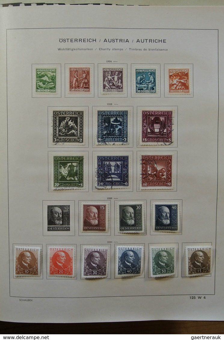 27554 Österreich: 1850-1959. Well filled, MNH, mint hinged and used collection Austria 1850-1959 in old al